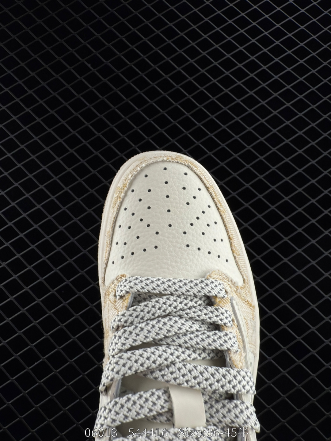 Nike Air Jordan 1 x Travis Scott AJ1